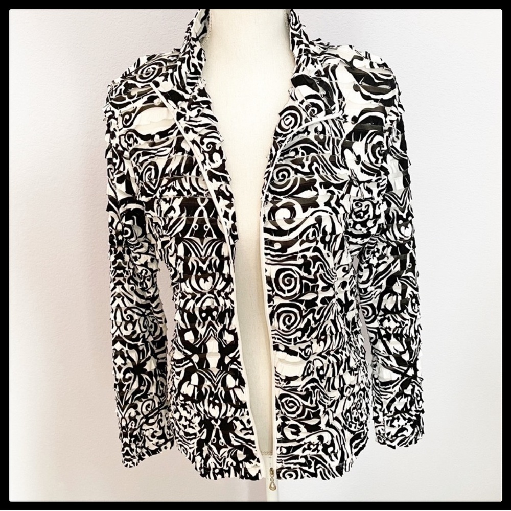 Erin London black and white ruffled jacket